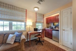 Port Inn Suite